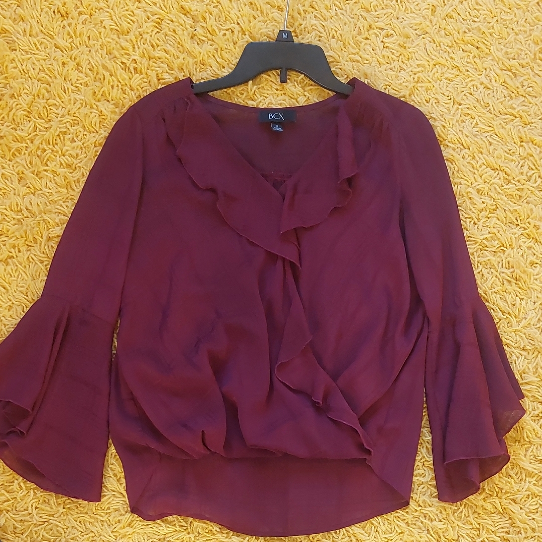 Burgundy Bcx Ruffle Blouse With Bell Sleeves Size Small